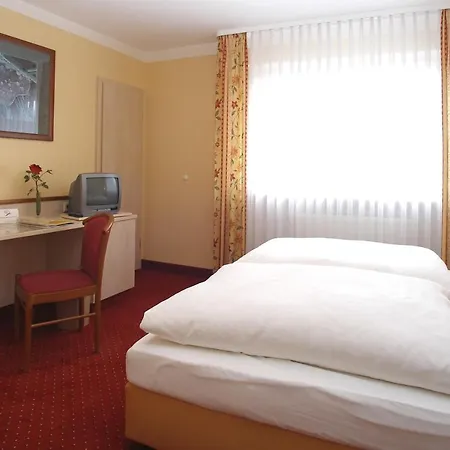 Gasthof-Landhotel-Metzgerei Zum Stern Rudenau Eksteriør billede